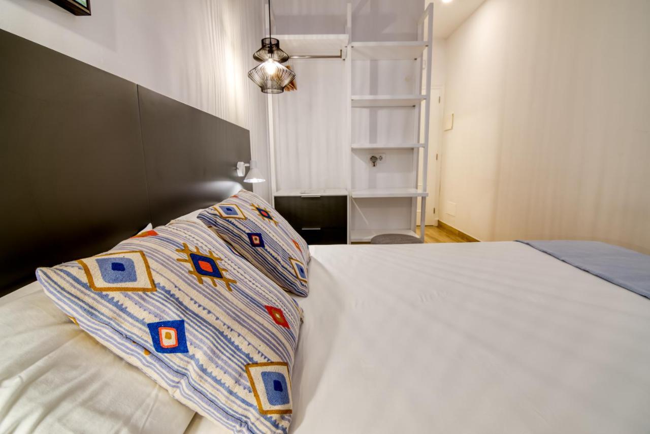 Hostal La Isla Mahon  Ngoại thất bức ảnh