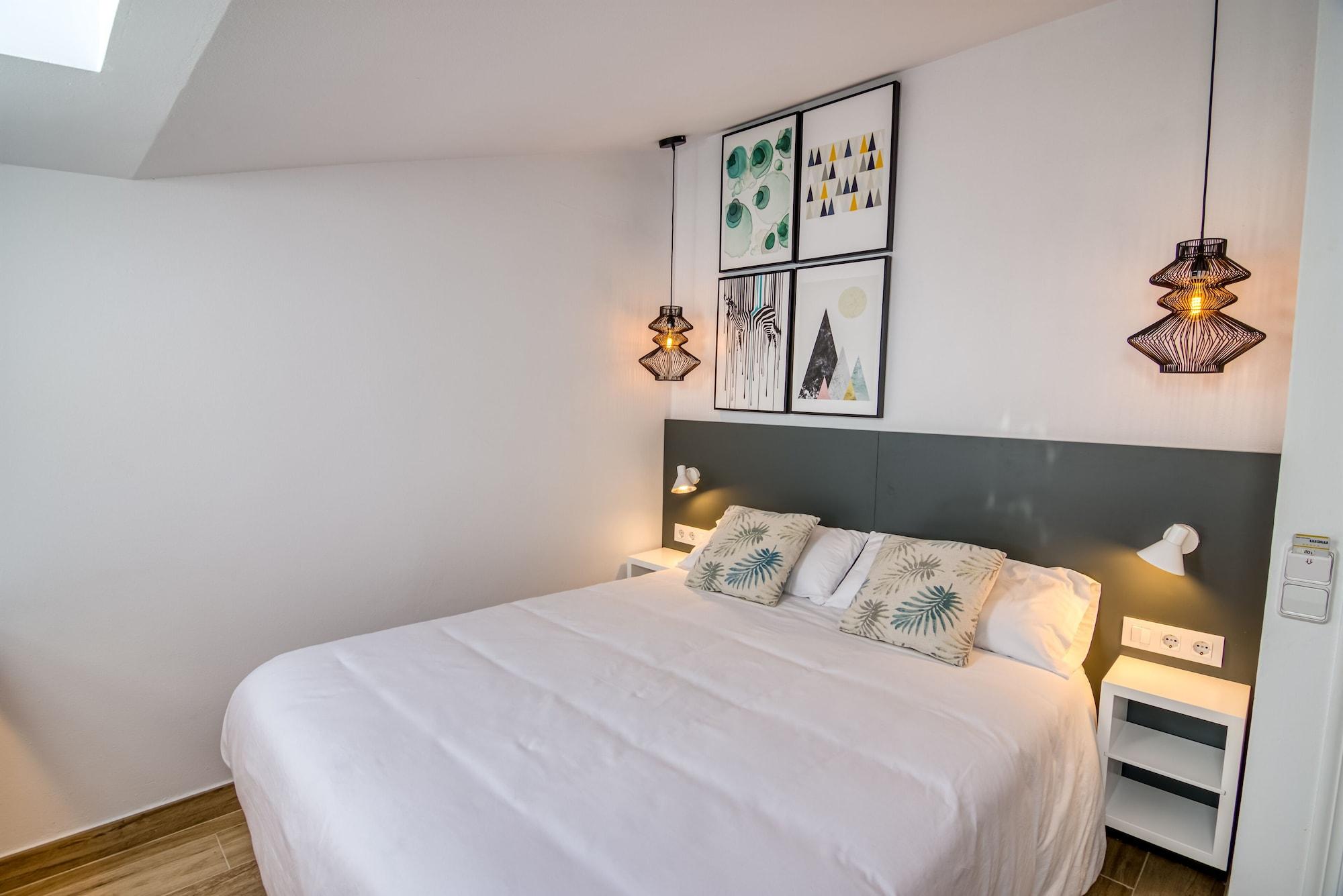 Hostal La Isla Mahon  Ngoại thất bức ảnh
