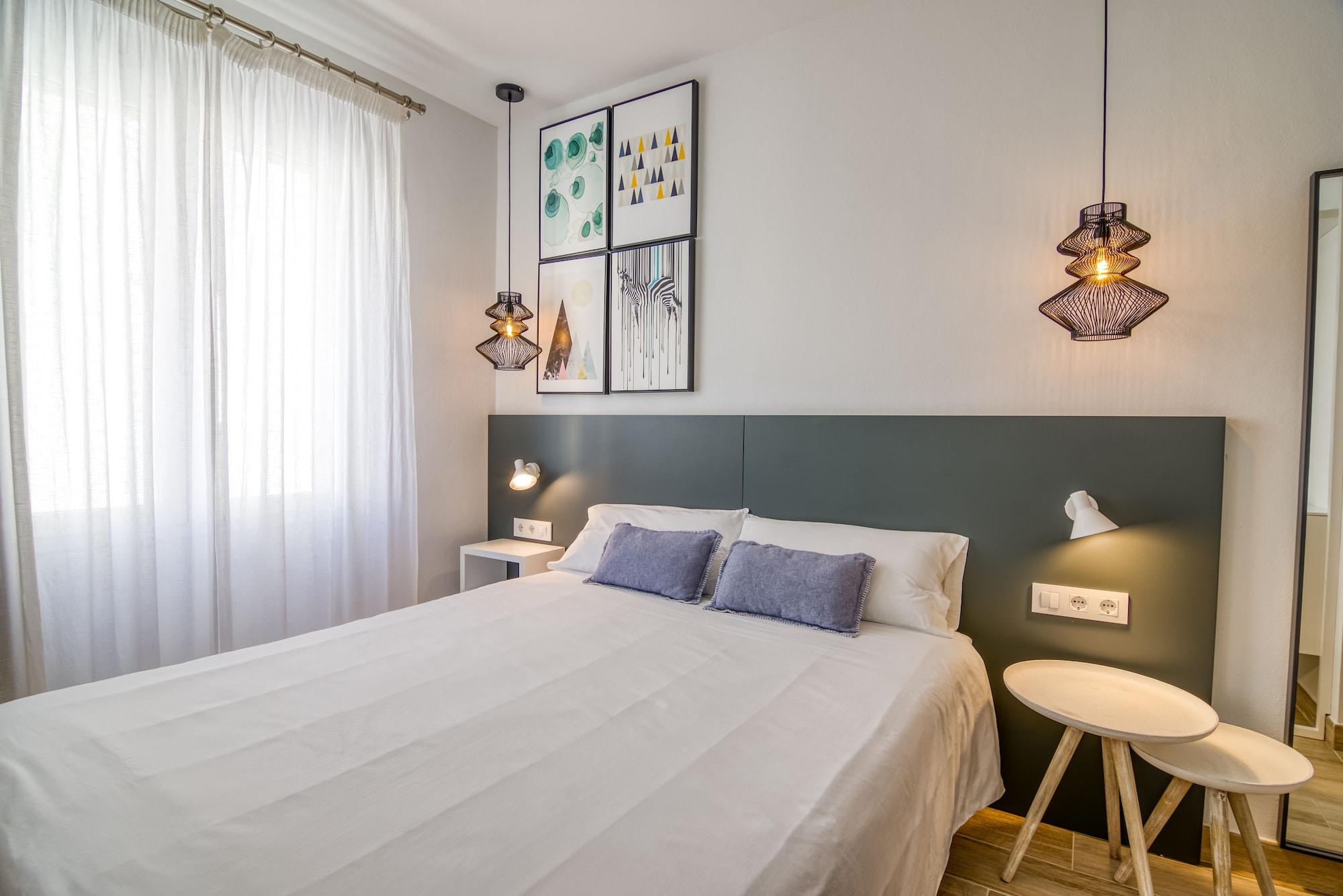 Hostal La Isla Mahon  Ngoại thất bức ảnh